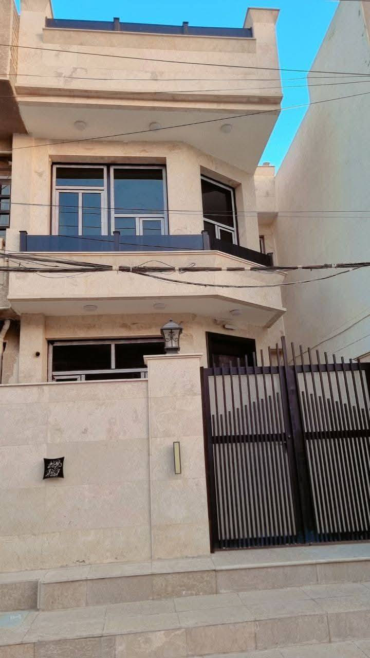 السلام عليكم ورحمة الله وبركاته
عرض مميز وسعر مميز وموقع مرتب الدوره الشرطه قرب مكوه السفير ٤نوم جاهز للسكن ثاني يوم تفتح بيان تكعد ويه ابو السند فقط واحله شي بالموضوع صاحب الدار انسان مرتب بشكل اي استفسار بخصوص الدار الاتصال على الرقم ***********.ابو زهراء 

مكتب ارض العرب للمقاولات العامه
