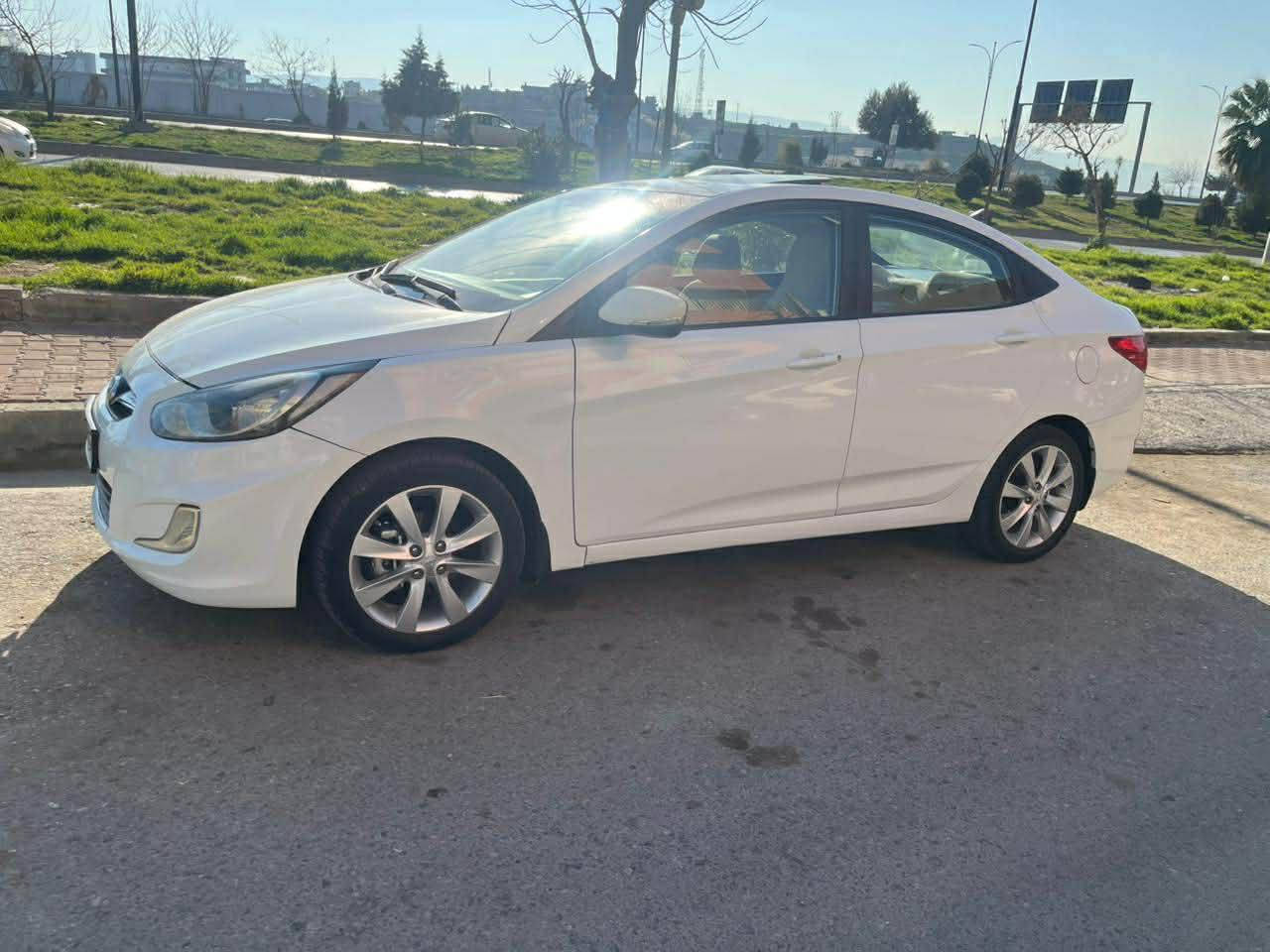 فول موسەفات خلیجی مەگینە گەورەسڵاید 2014سەنوی تازەیە بەناوی خومەوەیە دوو پارچی بویاخ ***********
