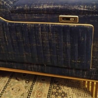 تخم تركي مودرن • ١٠ مقاعد • سرير سحب كهربائي