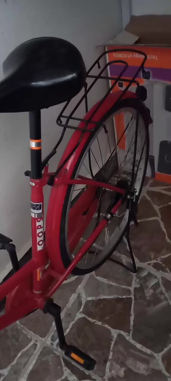 بايسكل للبيع باله حجم ٢٦ 
س ع ر   ١١٠  
 ***********
