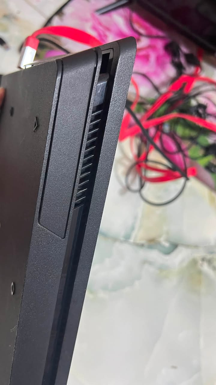 سلام عليكم
بلي 4للبيع اولاين وياه اقراص 3
بعده جديد 
سعر خاص


**إذا كنت صاحب هذا الإعلان وتريد حذفه لأي سبب، رجاءا أرسل رسالة إلى الدعم الفني**