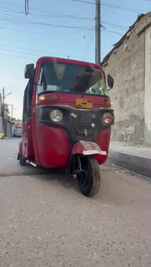 السلام عليكم
تكتك باجاج للبيع مديل 2022 بشهر الرابع أوراق بسمي التكتك جاهزه ونضيفه بيها تنقيص دهن قليل مكاني بصره 5ميل السعر ب8  رقم ***********
