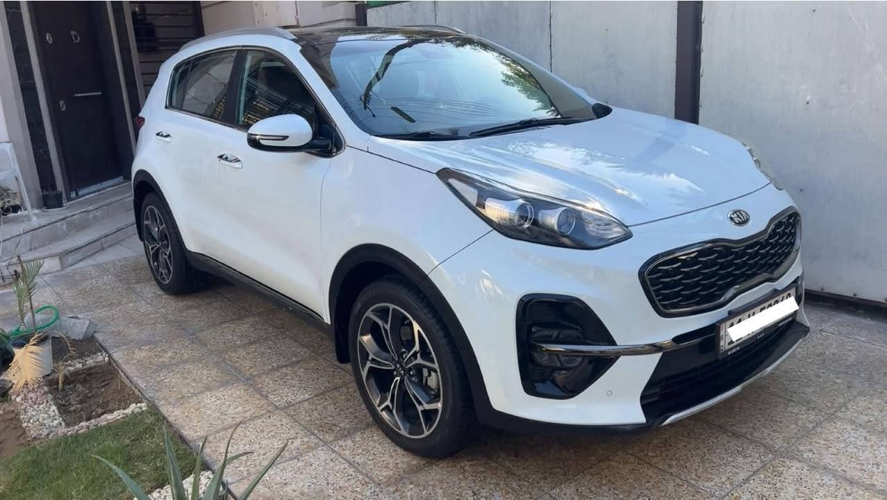 السلام عليكم ..
للبيع سبورتج خليجي ٢٠٢٠ ( جيتي لاين ) كفالة عامة 

حتى الدعاميات 

فول الفول ١/١ محرك ٢٠٠٠ دوش 

سيارة جداً نظيفة بدون اي نقص شرط الفحص 

رقم بغداد مشروع وطني سنويه ب اسمي رقم الجديد ( 11)

المواصفات :-

١- فتحة ( بنوراما ) 

٢- بصمة تشغيل + ابوب 

٣- كشنات جلد + كهرباء 

٤- بك لايت لد + لد نهاري 

٥- هند بريك بصمة 

٦- ماشية ٧٠ الف كيلو 

٧- جنطة كهرباء 

٨- شاشة كبيرة + كامرة + حساسات امامي خلفي

٩- اريل نفكيشن 

١٠- ترحيب عند الاقتراب 

١١- مري شفط + اشاير مري

١٢- شاحن واير ليس 

١٣- شفتات ستيرن + فول تحكم ستيرن 

وباقي المواصفات المعروفة للسبورتج ملاحظة ( كفالة عامة )

عنواني بغداد حي العدل

السعر ٢١٢ ورقة 

***********
