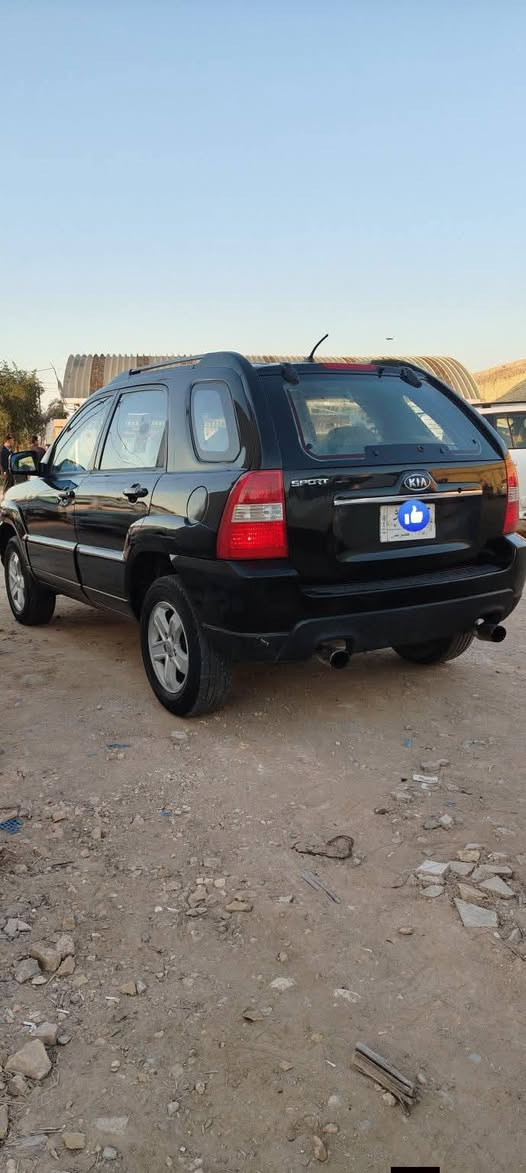 بيع او مراوس
كيه سبورتج المقدس 2009
ادوات متؤمه طبق الاصل 
بانزين بانزين بانزين 
كصه قماره 
كلشي جديد وشغال
السياره جاهزه من كلشي حداديه كهربائيات صبغ تخم تاير باتري غرفه 
السعر 43
***********
