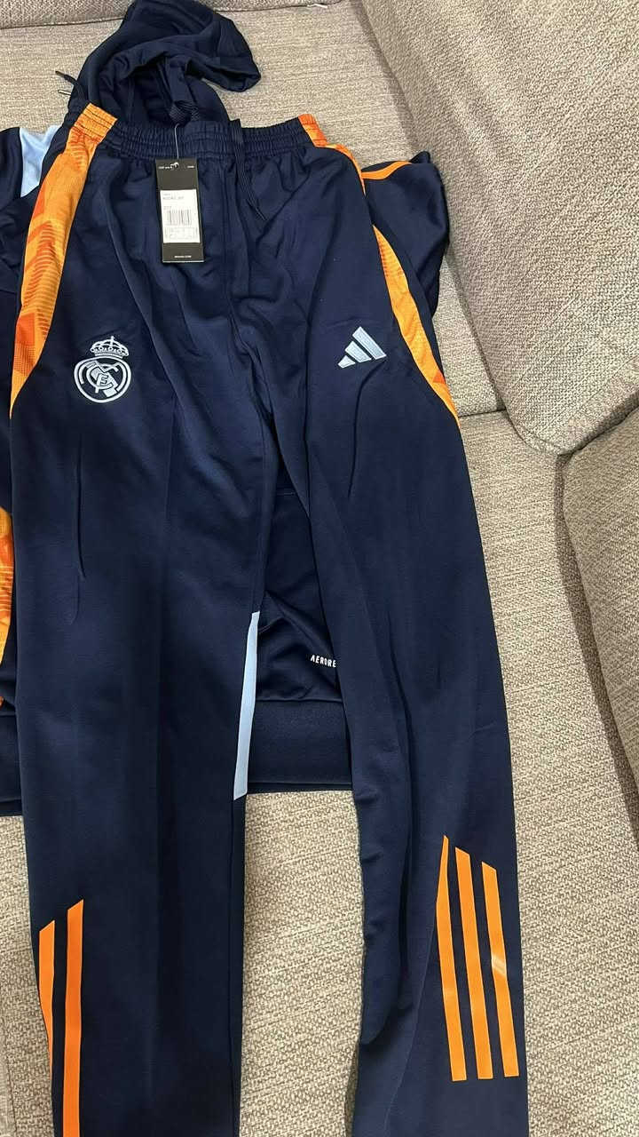 تايلند الاصلي.جديد غير مستخدم..لارج..40.. الف واصل…


**إذا كنت صاحب هذا الإعلان وتريد حذفه لأي سبب، رجاءا أرسل رسالة إلى الدعم الفني**