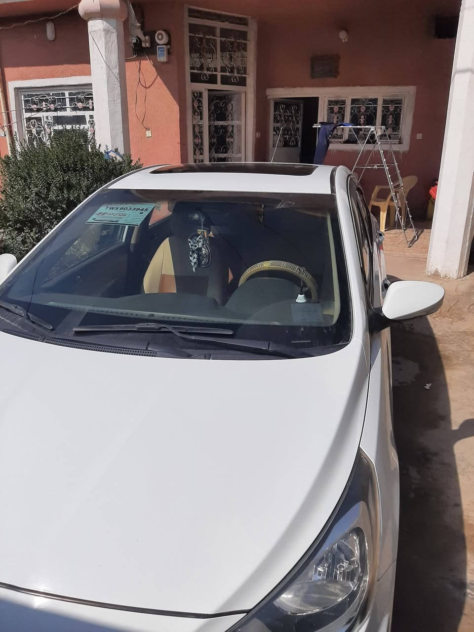 اكسنت ١٦فول مكفوله عام السياره جديده مال جناي ماشيه ٥٤الف رقم بابل جديد بيضاء خليجي اشايربالمري فتحه لد تحكم استيرن المكان بابل المركز ***********
