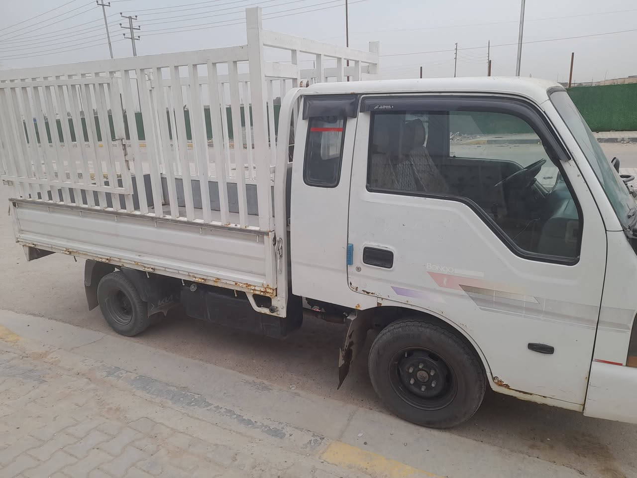 كيا ام عيون 2001 رقم انبار الشاصي مكفول محرك مكفول مكفوله من ضربه تحويل مباشر  مكاني ابو غريب النصر والسلام الرقم ***********
