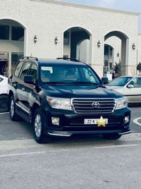 لاندكروز GXR • ٢٠١١ • توماتيك