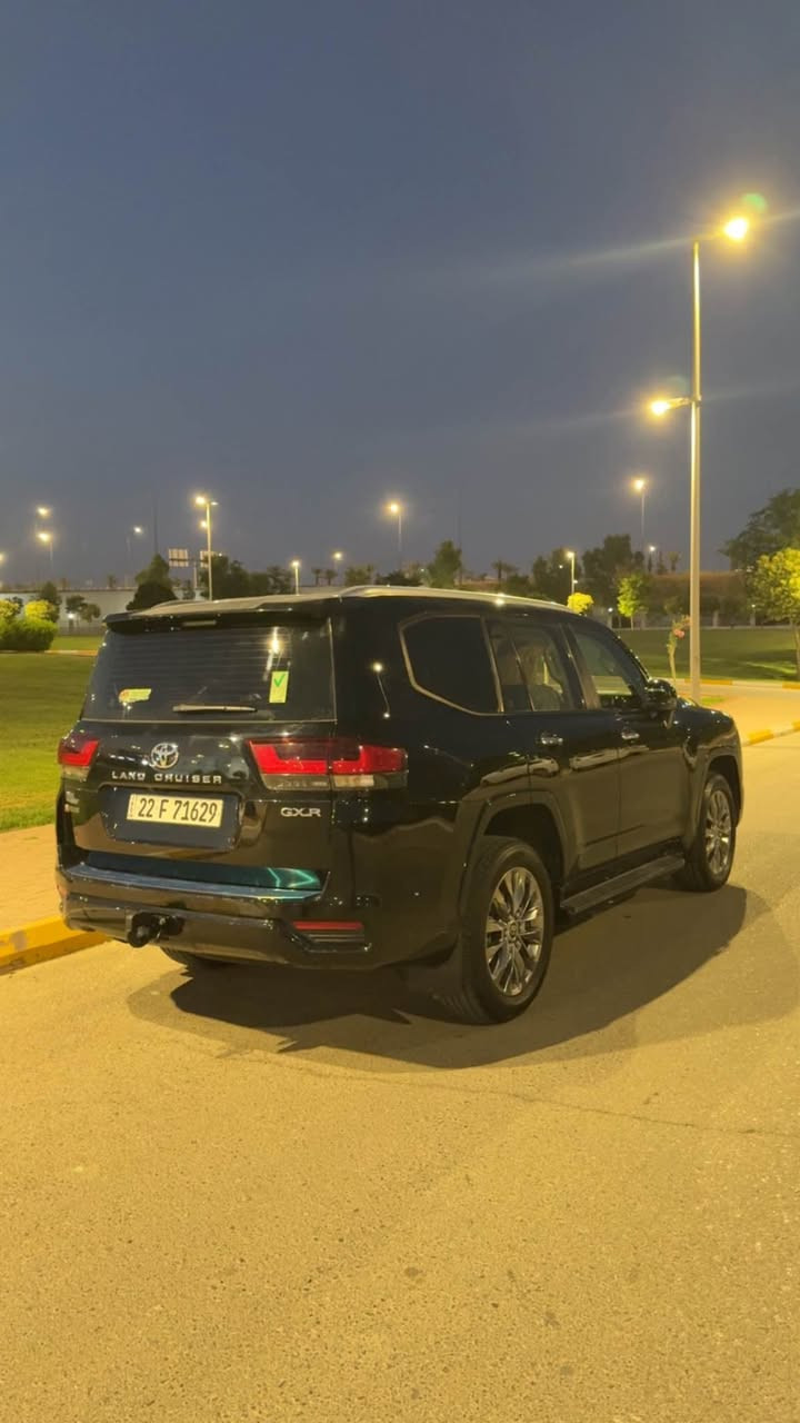 TOYOTA                      ***********

LAND    CRUISER 

2022

GXR

SAS

V6

4.0L

…………………………………………………………………………
ته نها 13هه زار رويشتوه 
‏

تویوتا       لاندکروزەر
 2022       ره ش قتران

6 پستن

مەکینە

4.0L

………………………………………………………………………….

وارد            عێراق

شەریکە       ساز

ضمان

………………………………………………………………………….

جی      ئیکس     ئار

3 شاشە

بێ       تۆربۆ

………………………………………………………………………….

مواسفات

کوشن        جلد

کوشن        کارەبایی
  

شوێن     مۆبایل   شەحن   کەرەوە

کامێرای       دواوە

سندوق       کارەبایی

حەساس

ساردکەرەوەی      کوشن
 

3شاشە 

م
لایت        زینۆن

لایت        لید

دیاریکردنی        خێرایی

شغال

8      ایرباگ 

…………………………………………………………13            هەزار             رۆیە 
  

حەقیقی        بەشەرت

………………………………………………………………………….

رەقەم     و      سەنەوی    نوێیە

بەناوی         خۆمانە

………………………………………………………………………….

شوێن          هه ولير***********
 

………………………………………………………………………….

نرخ

………………………………………………………………………….

665$                                           وەرەقە أربيل, العراق
