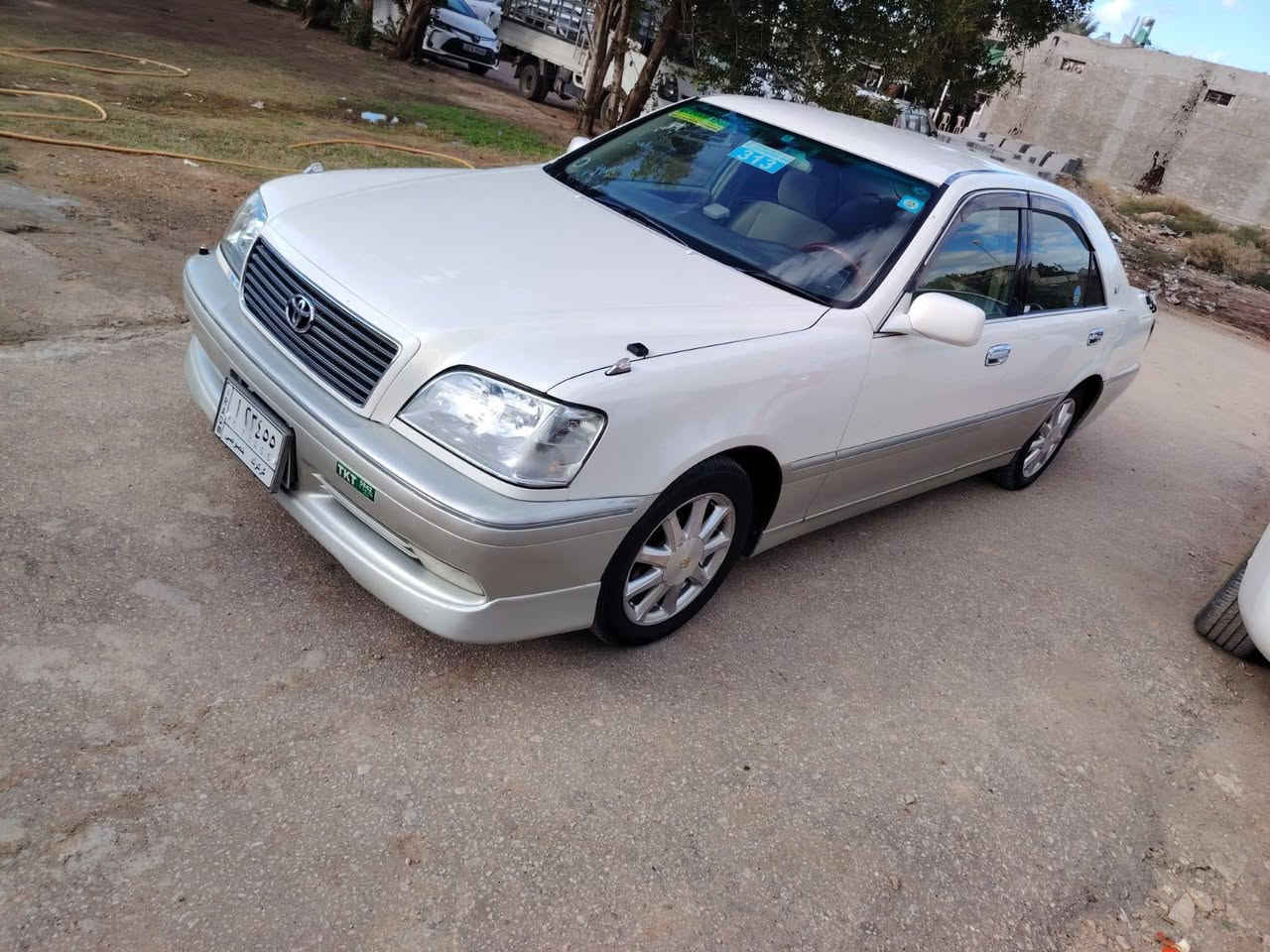 ملكة
ملكة 2003
للبيع ديفور الجبير السيارة محجل خضراوي سيارة جديدة 
3دكم كرستال اصل
احلا من الصورة مكان السيارة نجف عباسية  
السعر117 وبيها مجال
***********
