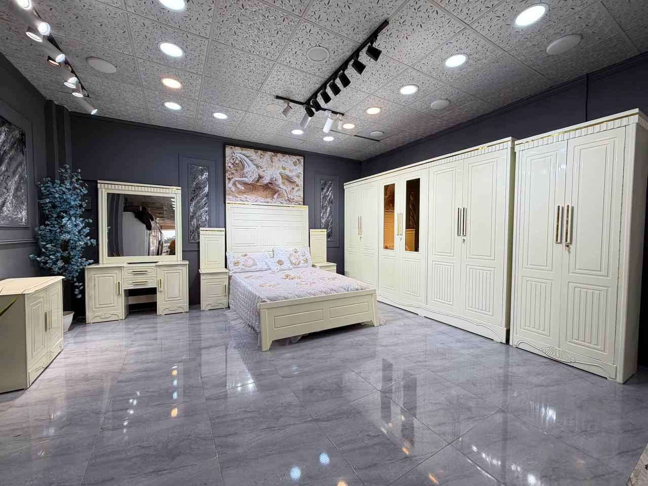 السعر // 950 لفتره محدوده تخفيضات سارعو الحجز 

🔅تفاصيل الغرفة المرمري  ....

 خارج ٤ملم ام دي اف 🔺
وداخل صاج ٣ملم 
صبغ حراري  درجة اولى 

عدد القطع  ٧ قطع 😍
🔺1 //جرباية  قياس  ١٦٠ × ٢٠٠ 
🔺//ميز جانبي ايسر قياس ٥٠
🔺2// وميز  جانبي  قياس ٥٠
🔺3// زاوية ارتفاع مترين عرض ٨٠
🔺4// وميز بلازمه  
🔺5//وميز مراية ارتفاع مترين عرض ١٢٠
🔺6// وكنتور ٦ باب  ارتفاع مترين و١٥ طول ٣ متر و١٥

القطعه الثامنة حسب الطلب شازلون
سعرها ٥٠ الف ❤️

(توصيل مجاني مركز بغداد )
التوصيل يشمل الشد مجاني 🔥
(اطراف ٥٠)
باقي المحافضات حسب البعد
شازلون سعرها ٥٠ الف
شازلون مخزن ٧٥ الف ابو الخصيب, البصرة


**إذا كنت صاحب هذا الإعلان وتريد حذفه لأي سبب، رجاءا أرسل رسالة إلى الدعم الفني**