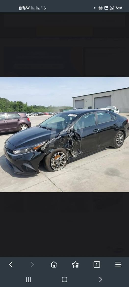 السلام عليكم كيه فورتي 2024 وارد امريكي الون اسود جديده ماشيه 25 الف
الضرر موضح بلصوره تبديل جاملغ تبديل باب اكلين
مرقمه مكاني بغداد ***********
