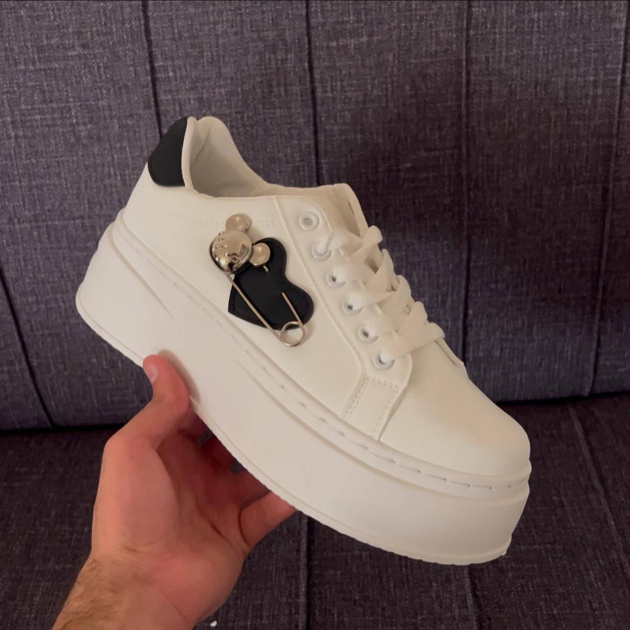 أحذية ولادي بناتي كجول 
السعر 18 والتوصيل مجاني لكل المحافظات 
قياسات من 39 الى 44 
للحجز مراسلة البيج


**إذا كنت صاحب هذا الإعلان وتريد حذفه لأي سبب، رجاءا أرسل رسالة إلى الدعم الفني**