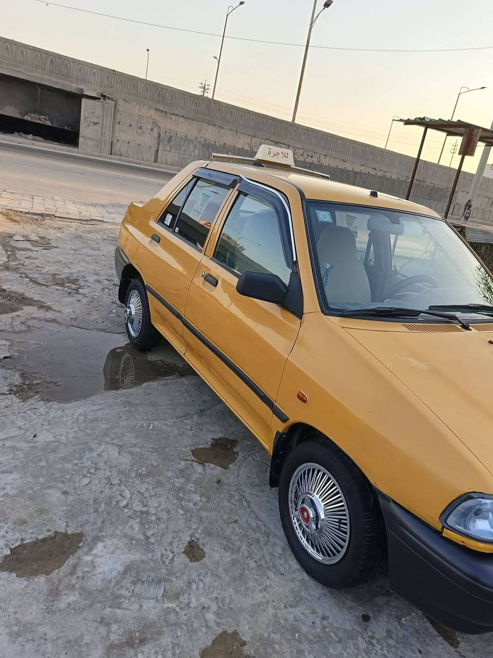 سياره سايبه 2015
مكفوله جاهزه من كلشي مكينه وگير وحداديه وتخم تواير وتبريد ناقص غاز وتحويل ثاني
السعر 30 
 يوم مكان ناصريه مركز 
***********
