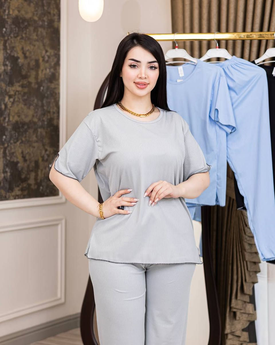 تراك نسائي 
خامة فانيلا زبدة  مسحب مطاط 
السعر  خاص 
توصيل لجميع المحافظات


**إذا كنت صاحب هذا الإعلان وتريد حذفه لأي سبب، رجاءا أرسل رسالة إلى الدعم الفني**