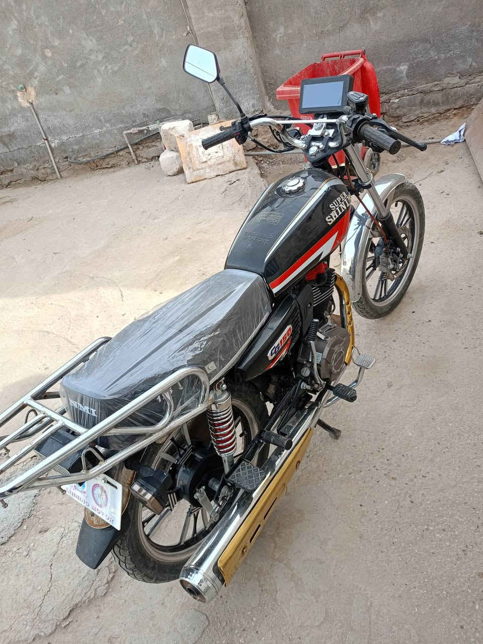 دراجه للبيع سافان موديل 24 أوراق سكنر سعره 750 بيه مجال بسيط العنوان بابل الدبله رقم صاحب الدراجه ‏‏‪0781 212 3901‬‏
