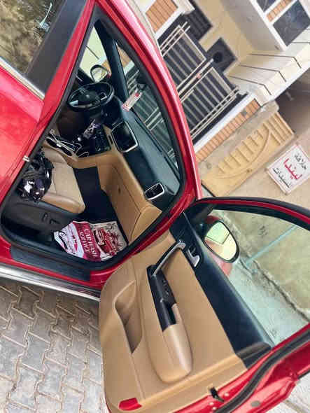 سلام عليكم 
سبورتج للبيع مديل ٢١ سياره فول 
خليجي بيه بارد كد شبر بجاملغ ال امامي بس 
ماشيه ٨٢ الف 
سعر ١٩٥ وبيه مجال بسيط 

مكان بغداد الزعفرانيه 
رقم الهاتف ***********
