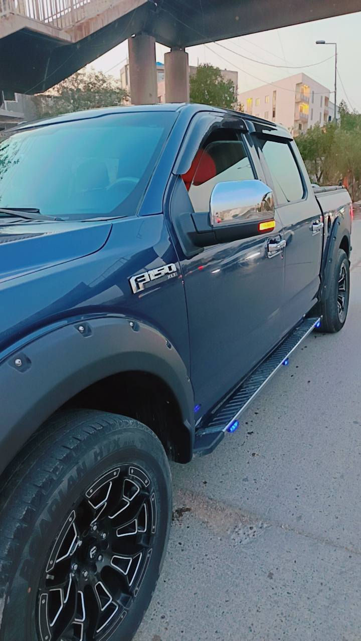 السلام عليكم
فورد 2016 /8 سلندر
بيه منظومة غاز  مصفة الدورة
الون ازرك غير محدد
تحديث شباك مع دعاميه رابتر الاصليات موجودة
كشن منفصل
تشغيل عن بعد 
السيارة تو ويل 
كشن كهربائي تدفئه عدد2
شاشة كبيرة كامرة حساس خلفي
داش كام حوادث أمامي + خلفي + داخل سيارة تصور ٢٤ ساعه برنامج بيه تربط على موبايلك
سكليتر بانزين + البريك كهربائي تكدر تصعده وتنزله حسب القيادة
تبريد قطعتين امامي وخلفي 
فول تحكم استيرن 
ويل كب رياضي سبورت
دوس جانبية
غلاف بدي
رقم اربيل الجديد تحويل مباشر
بيه بارد على كد شبر بدون حادث السيارة جاهزة من كل النواحي
مكان السياره بغداد ***********
السعر ٢١٠ وبيه مجال
