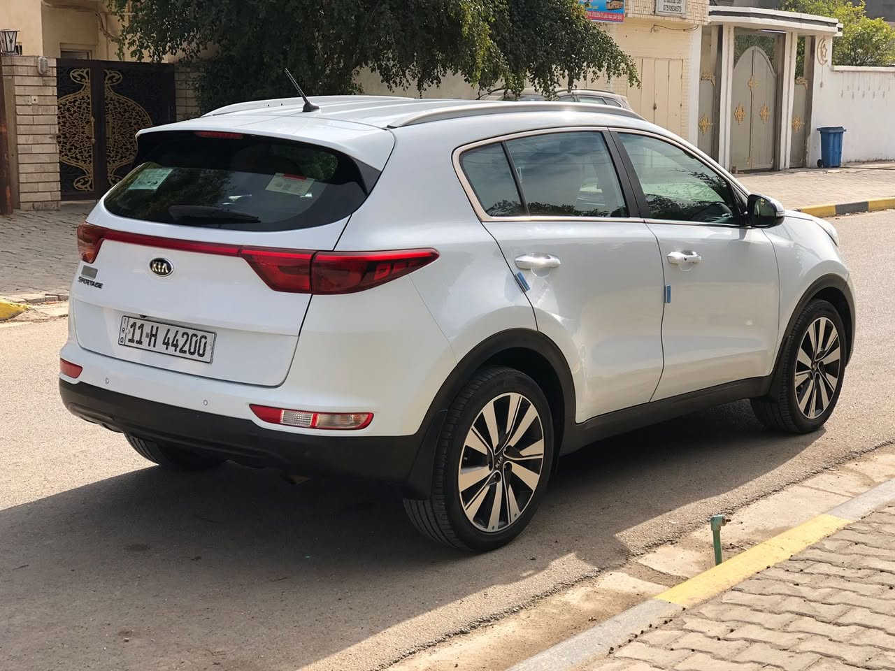 للبيع
كيا سبورتج موديل ٢٠١٨ خليجي رقم بغداد محرك ٢٠٠٠ دوش فول مواصفات عدا الفتحه بيها صبغ بنيد وجاملغ بدون دواخل والباقي كفاله عامه گير محرك صدر تبريد تخم تاير كله جديد سياره مال جناي مناقصها برغي #السعر ١٧٣ وبيها مجال مكاني المحموديه للاستفسار ***********
