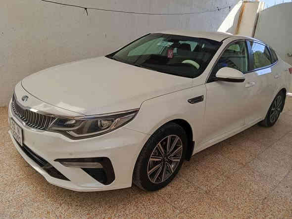 السلام عليكم كيا اوبتيما خليجي
شركه دوليه موديل 2019 محرك 2000 دوش 

سياره ماشيه 94 رقم بغداد دولي جديد 

سياره كفاله عامه على وضع الشركه 

ترهم مراوس وبيع السعر 189 

***********
