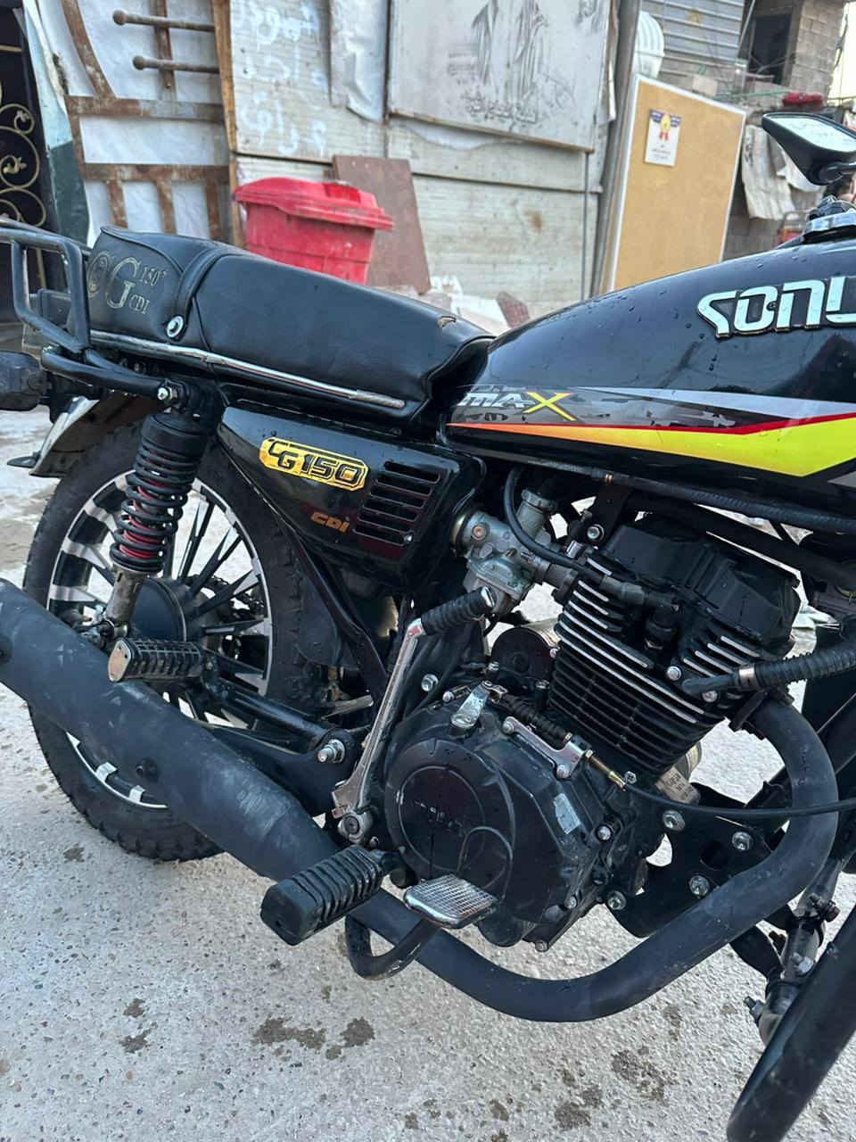 السلام عليكم دراجه موديل 24 سلف هندور شغال كهربائيات شغال العنوان بغداد شعب  شارع صحه السعر 650 وبيها مجال شيء بسيط كلش الاستفسار رقم الهاتف واتساب فقط ***********
