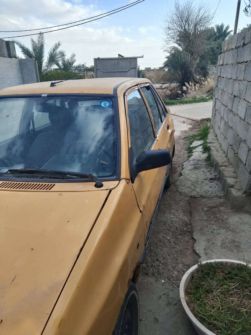 سايبا 2011 رقم بغداد انكليزي بأسمي سنويه لنهايه 2030 
مصفره هيئه وغرامه 
كير محرك مكفولات مكينه قبل شهرين مبدلها انطيك القديمه وياها
نوزلات فيت بم باتري كله جديد
سعرها (23 وبيها مجال للشراي)
مكاني بالتاجي ع زمله حمدي
*********** بي واتساب 
***********
