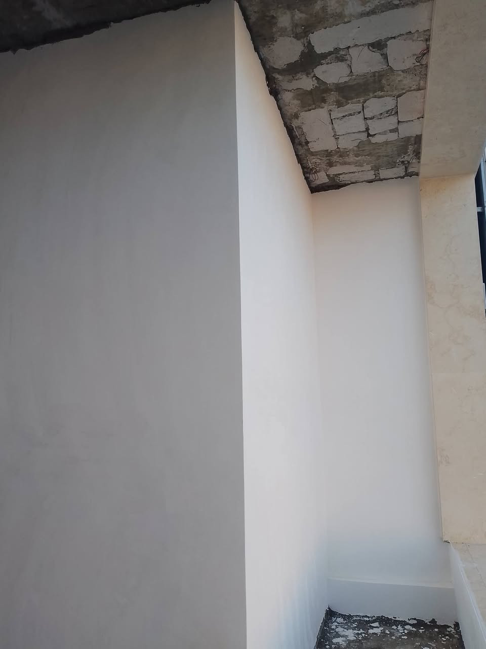 عمل مخمر بياض درجه.  والى.  
علي متر او مقطوعه.  او كرسته وعمل
هاتف. مع واتساب 
***********
