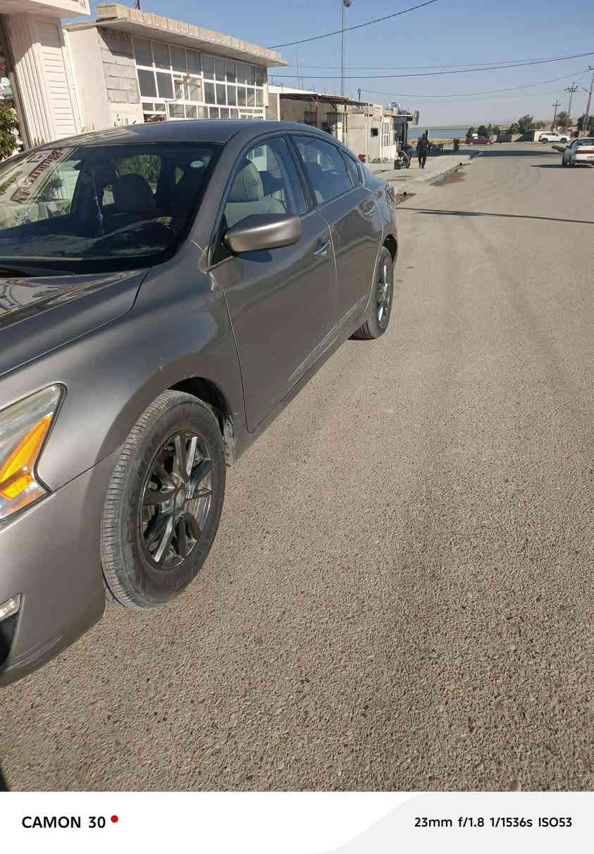 سيارة ألتيما نيسان صالون 2015
خليجي

اللون ذهبي 

الضرر 4 قطع  

السعر 105 بي مجال

الموقع / ديالى / حمرين 

***********
