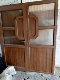 باب نضيف لبيع كامل بس شد 07705997167