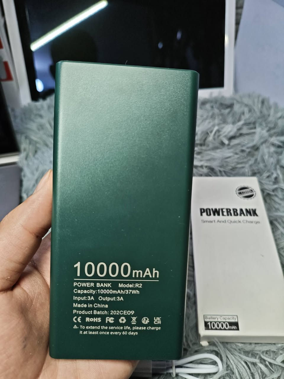 بور بنك 10 الاف ملي امبير  يعني تقريبا يشحنلك الهاتف مرتين بالشحنة الوحدة
جديد غير مستخدم 
سعره 8


**إذا كنت صاحب هذا الإعلان وتريد حذفه لأي سبب، رجاءا أرسل رسالة إلى الدعم الفني**