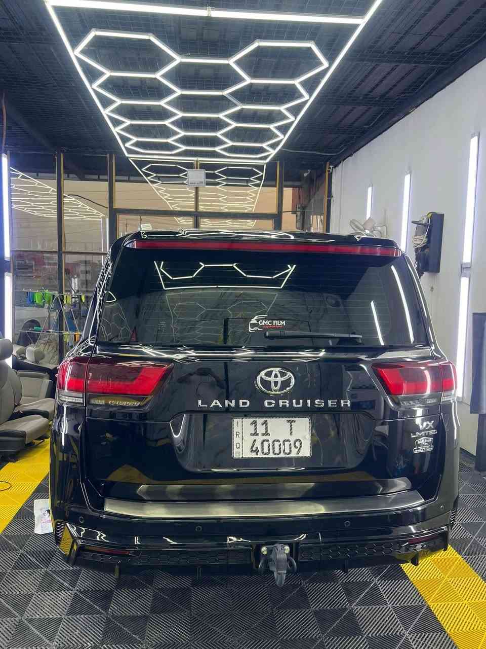 السلام عليكم
للبيع  

✔️لاندكروز 2024 VX

✔️لميتد 

✔️ماشيه 34 الف 

✔️مغلفه ppf

✔️رادار 

✔️كشن حار بار 

✔️كشنات خلفيه كهرباء + تدفئه 

🔥🔥بيبان شفط 🔥🔥

رقم بغداد مميز تحويل مباشر 

مكانها الديوانية 

***********
