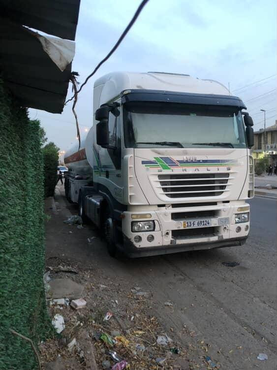 السلام عليكم افيكو للبيع موديل ٢٠٠٣ حجم المحرك ٤٨٠ كير عادي محرك بي بخار بدون تنقيص تخم تاير تانكي مصلاوي ٢٠١٠ سبرنك رقم ميسان دولي بسمي شرط التحويل سنويه نهاية ٢٩ تكيال حله جي بي اس السيارة حاليا تشتغل على البصره مكان بابل السعر ١٦٠ وبيه مجال ***********
