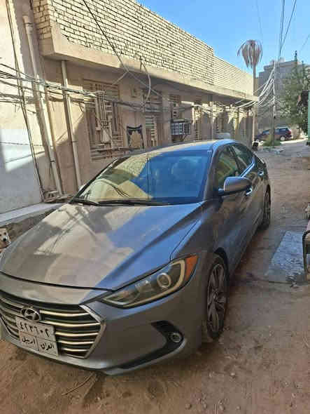 السلام عليكم 
النترا موديل 2017 رقم اربيل
حادثها حافة البنيد فقط وبيها بل دور مال جاملغ الخلفي 
بدون ايرباك بدون دواخل 
مكينه 2000 دوش مكفوله لافتح ولاتبخير ولا تنقيص
السياره جاهزه من كلشي كير مكينه تبريد حداديه 
تخم تاير جديد ادمة بانزين 
السعر 115 للأستفار ***********
