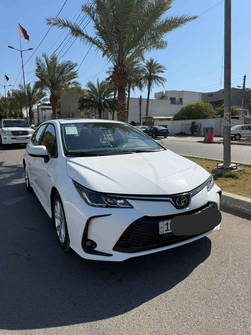 السلام عليكم
كورلا ٢٠٢٥ شكل الخليجي 

مكفوله السياره بيه شويه بارد بلجاملغ الامامي فقط 

ماشيه ١٥الف 

سياره فول موصفات 

بصمه 

فتحه سقف 

داخل جلد اسود

وباقي الموصفات المعروفه 

سياره رقم بغداد بسمي 

مكان السياره بغداد

السعر ١٥٢

***********
