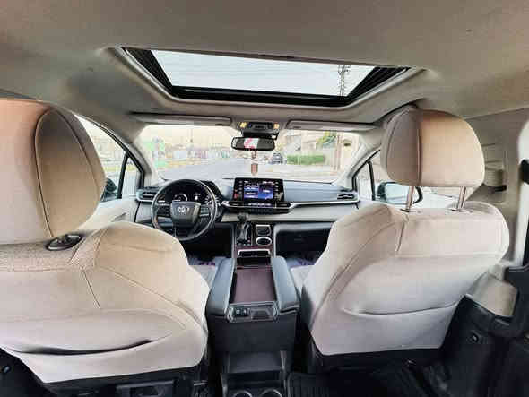 السلام عليكم. تيوتا سينا. للبيع
مديل ٢٢ محرك ٢٥٠٠ هايبرد. سياره حادثها بسيط. بس بيها كلير من امريكا سياره نضيفه جدا. وكاله مضمونه او تحويل. سياره فول مواصفات. فتحه بصمه كشن كهرباء شحن واير ليس وبعد بيها اهواي مواصفات. مكانها بغداد حي الجهاد.  صوره للحادث والسونار. منشور. السعر. 235. وبيها مجال للشراي. للاستفسار ***********
