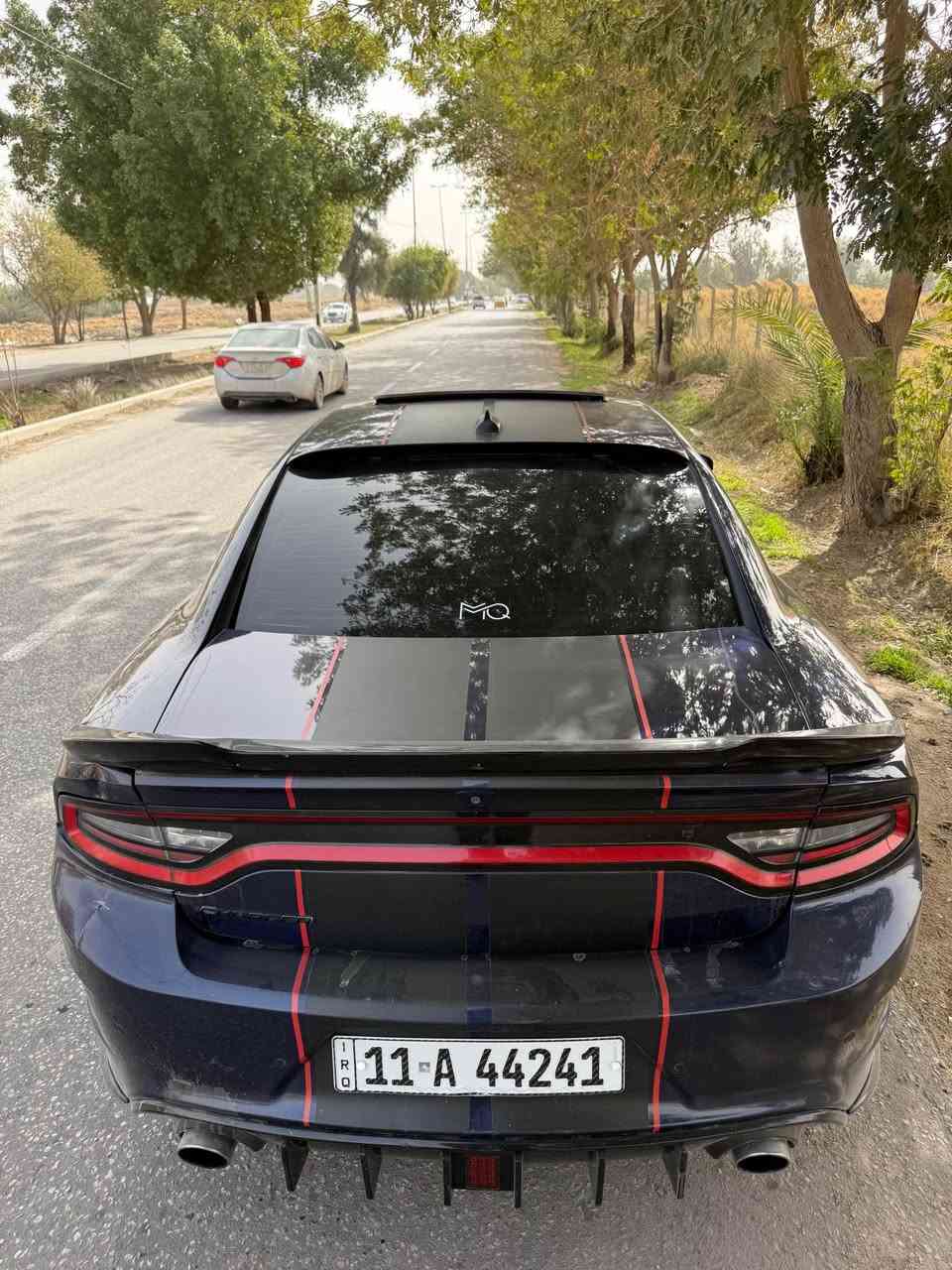 السلام عليكم للبيع فقط ،
دودج جارجر 2017 دايتونا اصل ، لون نيلي
محرك ٨ سلندر هيمي 5.700 
السياره فول للاخير :
فتحه 
شاشه جبيره 
سستم صوت الباين
كشنات حضن الكانتارا مختمه Daytona
 كشنات تدفئه تبريد امامي 
كشنات كهرباء 
كشنات تدفئه خلفي
نظام خزن ميموري
تدفئه ستيرن
ستيرن تحكم كهرباء 
مرايات وسطيه وجانبيه تعتيم 
حساسات خلفيه
عليها شوته رياضيه بلاد 
تخم ويل ٢٣ جديد وتخم تايرات جديد

السياره عليها منظومه غاز تشتغل بكفاءه ١٠٠٪؜ 
وبيها ضمان لمدة سنة .
السياره حداديتها منفوضه من الالف للياء حداديه جديده
ومسويلها ادامه كامله 
ما تصرف عليها ابد ومابيها نقص برغي

حادثها بامريكا خفيف بس هنا بالعراق اثر حادث ثاني و شخوط انصبغت اكثر من قطعه، اني ابيع حزام 

السياره باسمي ومداور ثاني ، سنويه لل٢٩ 
سعرها ١٦٨ وبيها مجال بسيط حلة, بابل


**إذا كنت صاحب هذا الإعلان وتريد حذفه لأي سبب، رجاءا أرسل رسالة إلى الدعم الفني**