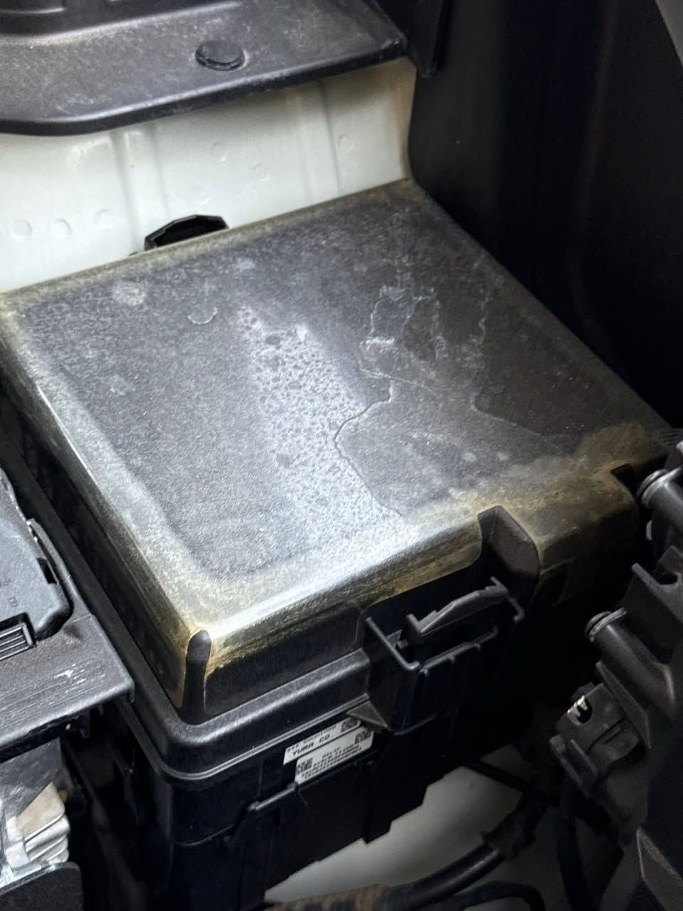 السلام عليكم سبورتج جديدة للبيع ماشية ١٤٠٠٠ سيارة موديل ٢٠١٩ سيارة مكفولة مكانهة لبياع تقاطع درويش ***********
