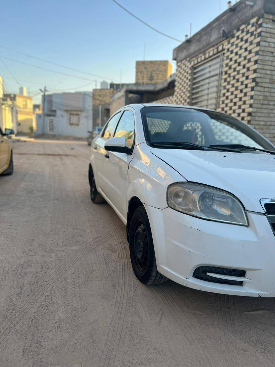 السلام عليكم سياره افيو وارد خليجي موديل 2009 رقم كربلاء  سنويه لل2029 سياره جاهزه بيها خيط بخار مكينه مسكر كشر نضيف كهربائيات شغاله سعر 47 وبيها مجال قليل العنوان النجف الاشرف شارع المطار رقم الموبايل ***********
