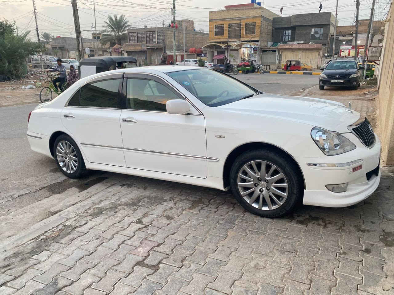 للبيع فقط مكان السيارة كربلاء السعر ١٥٥
تحوير فوك وجوه نجف 
بريك شاهينه 
ماجستا موديل 2006 رقم نجف انكليزي مداور شرط الاضباره مكفوله من الكصه والنقل الجثه والعيب الشرعي رادار اصل اربع دكم داخل بيجي مكينه وكير وحداديه جدد تخم تاير لايت مال لاندكروز بيها مواصفات هواوي ***********
