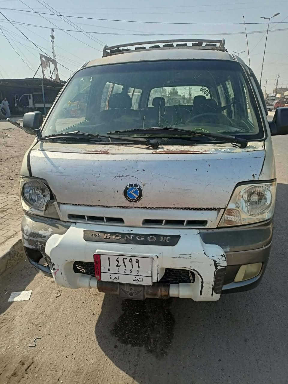 السلام عليكم منغولي مديل ٢٠٠٦ 
مكينه ٣٠٠٠ يرادله ترتيب ٨٣ وبيه مجال 
بغداد المعامل 
رقم ***********
