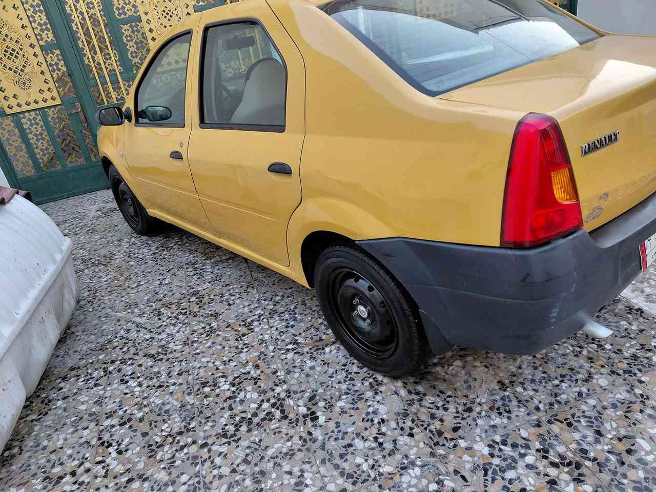 للبيع رينو موديل ٩ مكينه فرنسي جديده كير صدر جاهزه
كشر مكفول من الحادث والخياس سياره جاهزه سنويه مشروع
الهيئه مصفره بيهه باركود مسوي تحول ثاني يوم شرط
سعر ٣٨ وبيهه مجال سياره كلش حلوة وبلاديه مكاني الشعب
***********
