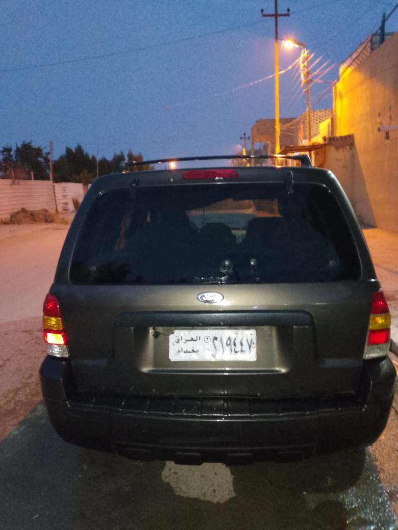 سلام عليكم مرخصت مدير الكروب 
 سياره للبيع فورت اسكيبه مديل 2007 
بيه نواقص 
بيه كير ومكينه مال كامري ابو جف مجفتات
السياره مصبوغه عام 
السعر 25 وشراء بي خير ويدلل *********** النجف, العراق
