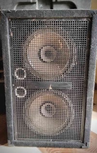 سماعات خشب • ٨ سماعات • ٨ حوامل