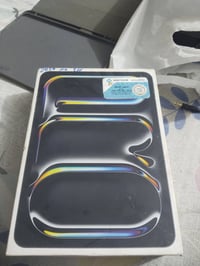 آيباد A4 • نظيف جداً • ملحقات جديدة