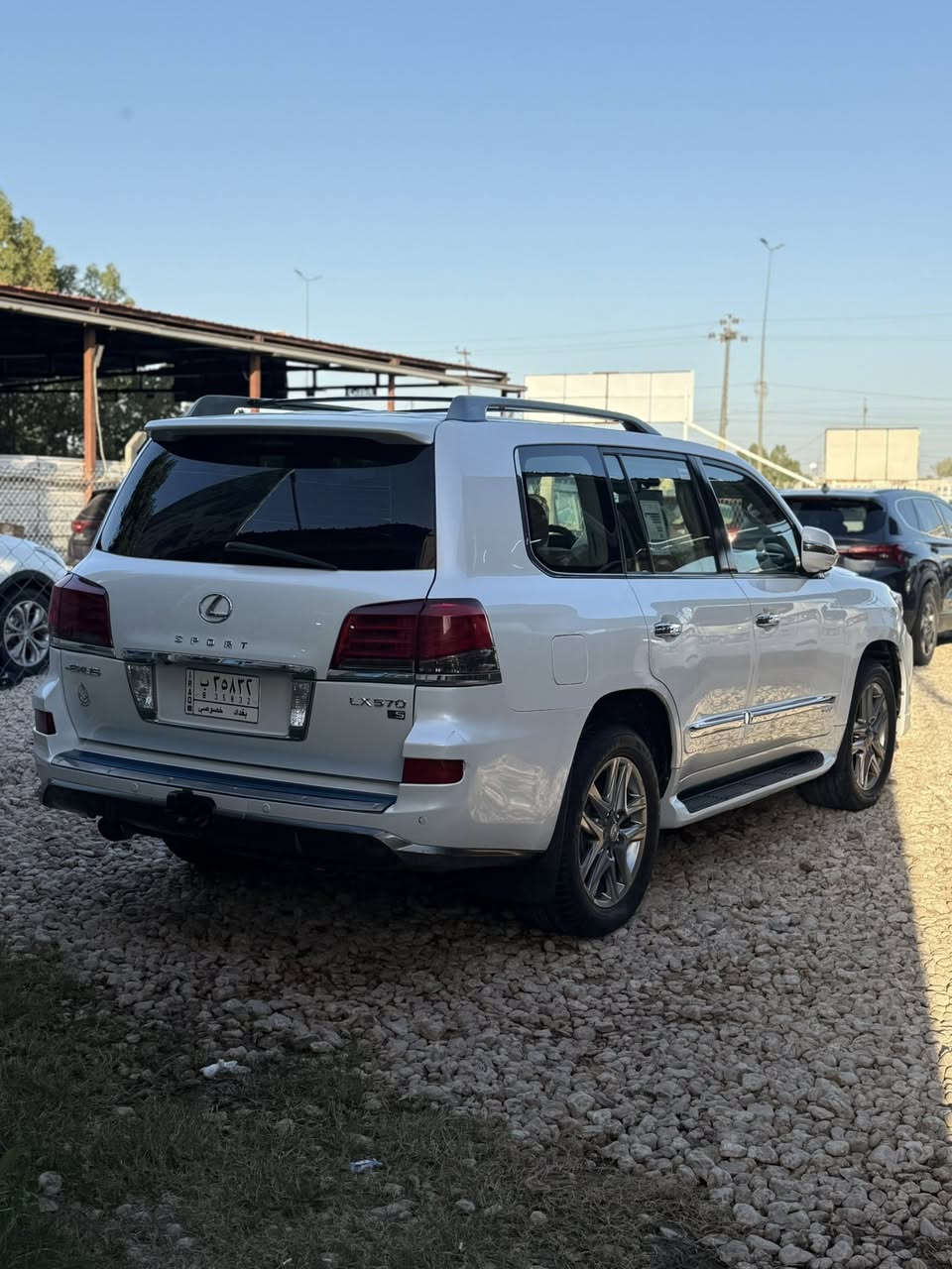 سلام عليكم لكزز 2014بريم  فول موصفات بيه البنيد مفتوح مكينه كير كفاله سياره جاهزه على آخر حبايه بيع أو مراوس بلاندكروز أو تاهو  ***********
