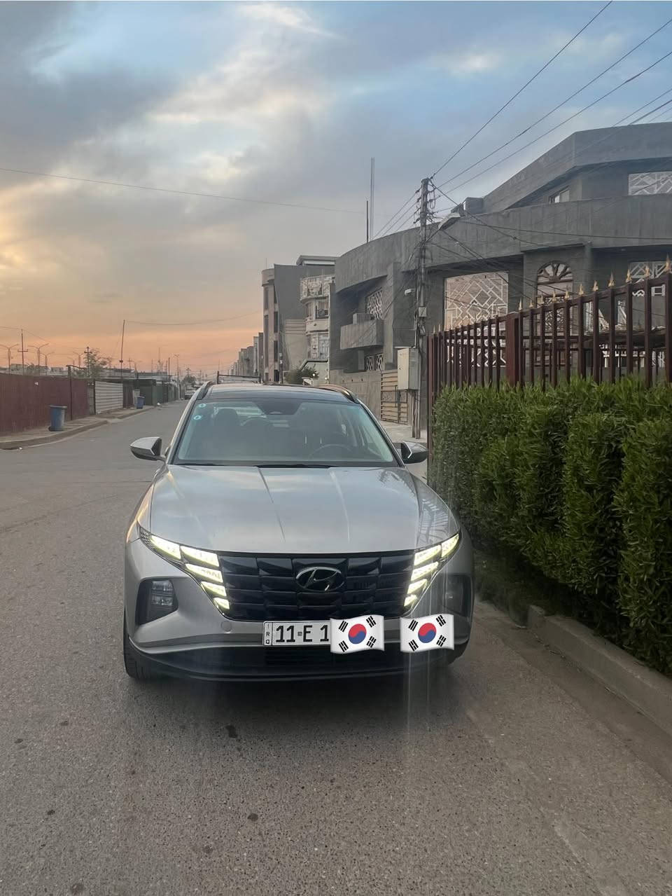 سلام عليكم  توسان 2022 هايبرد وارد امريكي ضربة خفيفه محرك 1600 تيربو سيارة نضيفة صور السونار مرفقالسعر 178 ورقه مكاني بغداد البلديات ***********
