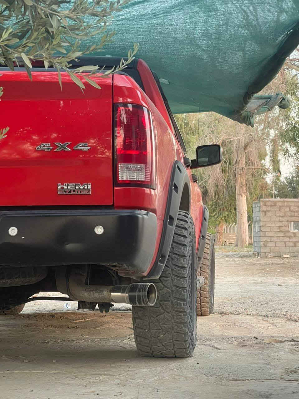 دودج رام 1500
الموديل 2018
📍 مكان السيارة: بغداد / الكريعات

📞 للتواصل: ***********

📊 المسافة المقطوعة: 105 ألف مايل

🛠️ المحرك: 8 سلندر – 5700cc
كير موس
⚠️ أضرار السيارة
• وارد أمريكي
• تغير لون بالكامل
• كفالة الكير والمحرك
📌 تفاصيل إضافية
• رقم السيارة: بغداد الدولي الجديد
• باسم المالك تحويل مباشر
• لون السيارة: أحمر
