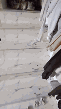 بيت    للبيع   مساحه 80مربع. طابقين بلوك بناء جديد. الموقع دسيم فتحه جوادر ثاني بضهر اسواق ريتاج مباشرا  يم ركن مكان ممتاز كلشي يمك بدايه دسيم مراوس او بيع نقد سعر او استفسار وتساب  ***********
