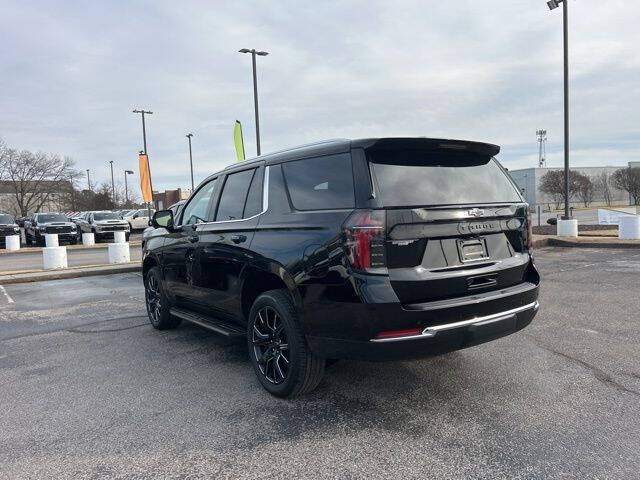 🚙 للبيع | 2026 CHEVROLET TAHOE LS (جديد) 🇺🇸✨
📦 مدة الوصول: 45 يوم – المركبة حالياً داخل أمريكا
💵 السعر: 53,000$ — 530 ورقة 💰 (شامل الكمرك)
🎖️ سعر حملة كتاب ذوي الشهداء: 45,000$ — 450 ورقة
📄 العنوان: Clean Title — بدون حوادث أو أضرار ✅
🔍 تفاصيل المركبة:
• الحالة: جديدة (New) 🆕
• العداد: 12 مايل فقط
• الفئة: LS
• نظام الدفع: خلفي 4×2
• ناقل الحركة: أوتوماتيك 10 سرعات
⚙️ المواصفات الفنية:
• المحرك: EcoTec3 5.3L V8
• القوة: 355 حصان 💪
• العزم: 383 lb-ft
• الوقود: بنزين
• التعليق: Premium Smooth Ride
🎨 الألوان:
• الخارجي: أسود 🖤
• الداخلي: Jet Black
✨ المواصفات والمميزات:
الراحة والداخلية:
• مقعد سائق كهربائي 8 وضعيات
• مقعد راكب كهربائي 6 وضعيات
• دعم قطني كهربائي للسائق والراكب
• صف ثالث مقاعد 60/40 قابل للطي
• تشغيل عن بُعد
• تكييف أوتوماتيك ثنائي المناطق
• تكييف خلفي مستقل
• دخول بدون مفتاح (Key Card)
الترفيه والتقنيات:
• شاشة لمس عملاقة 17.7 إنش 📱
• نظام Chevrolet Infotainment 3
• Apple CarPlay & Android Auto
• نظام ملاحة Google Built-in
• Bluetooth
• USB Ports
• SiriusXM 360L
• نظام صوتي 6 سماعات
• OnStar & Chevrolet Connected Services
الخارجية:
• جنوط ألمنيوم 22 إنش كاربون فلاش 🔥
• باكج Dark Essentials
• شعارات شفروليه سوداء
• مرايا سوداء
• مصابيح LED
• Auto High Beam
• Spoiler
• Wheel Locks
الأمان ومساعدة السائق:
• Backup Camera
• Brake Assist
• Electronic Stability Control
• Traction Control
• ABS
• 8 وسائد هوائية
• Parking Camera خلفية
• Rain Sensing Wipers
• Tire Pressure Monitoring
⭐ Chevrolet Tahoe LS 2026
جديد • V8 • حجم عائلي • شاشة عملاقة • هيبة الطريق 👌🔥
📲 للحجز والاستفسار:
👉 https://wa.me/19142407963


**إذا كنت صاحب هذا الإعلان وتريد حذفه لأي سبب، رجاءا أرسل رسالة إلى الدعم الفني**