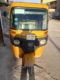 تكتك للبيع موديل ١٩ شهر ١٢ باسمي محرك مجفت السعر ٦ مكاني بغداد مدينة ا...